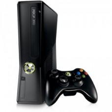 Consola Xbox 360 Microsoft 4GB + Kinect + Joc Nike Fitness